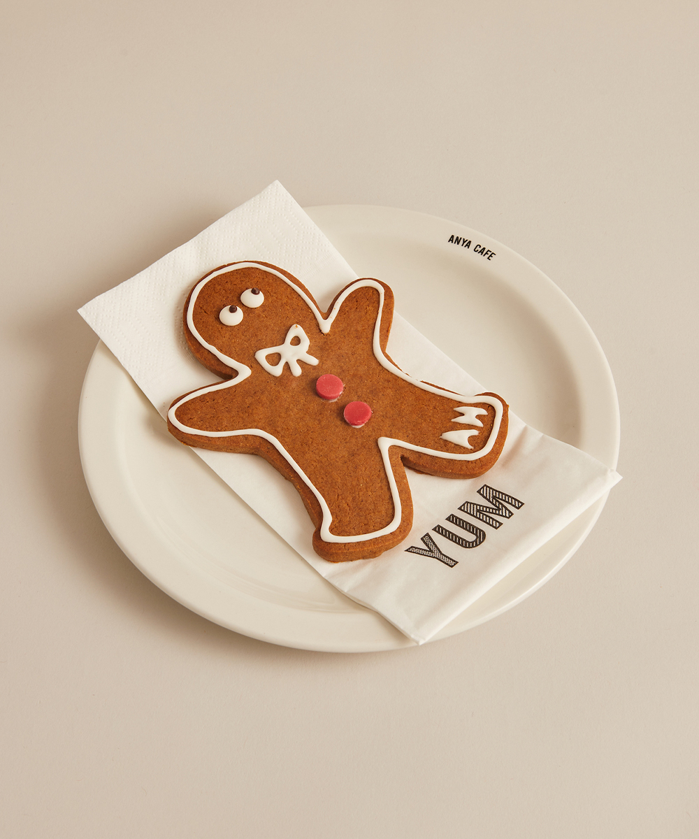 recipe-anya-hindmarch-s-christmas-gingerbread-sloane-street